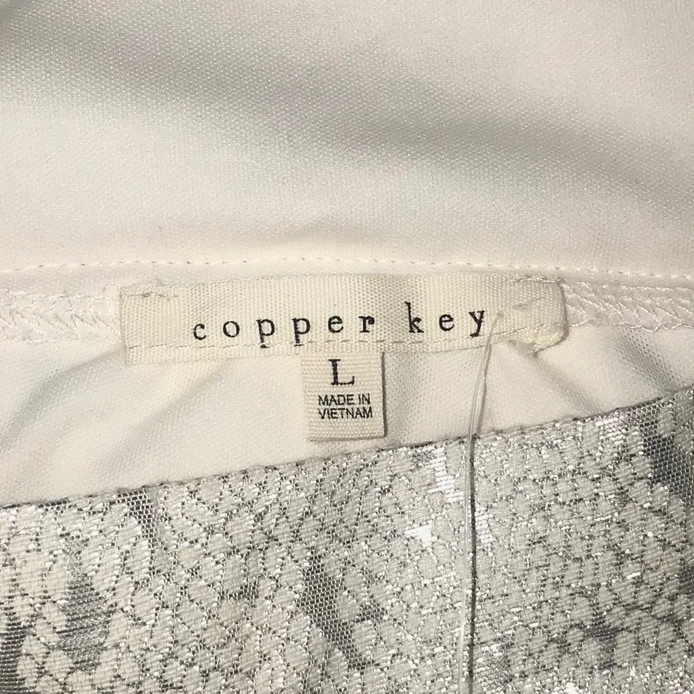 Copper Key Cream & Metallic Silver Jacquard Pleated Mini Skirt
